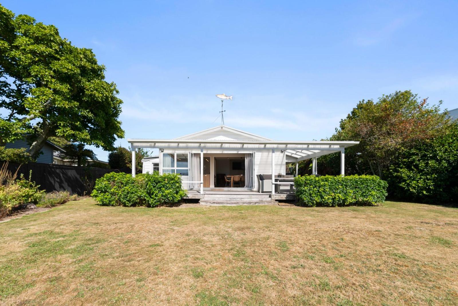 Ngongotaha Lakeside Home Rotorua Exterior photo
